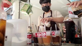 วันนี้พวกเราสองคนจัดหนักออเดอร์เข้าไม่หยุดขายๆค่ะ💪🥤