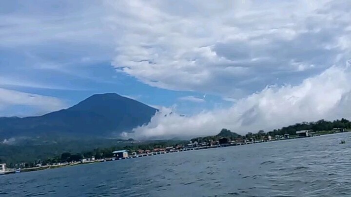 hiling