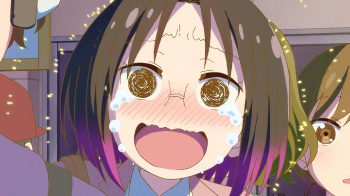 Since coming to the human world, Eluma has begun to degenerate and become increasingly plump.