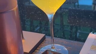 春天已成故事，夏天已成过去，迎来了秋收的季节。