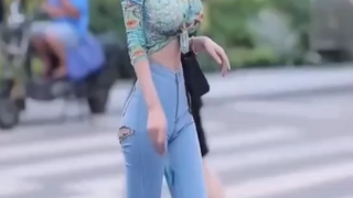 魔鬼身材：我馋了