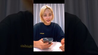 Jeonghan singing GAM3BO1 after eating pimple patch 😂 #seventeen #jeonghan