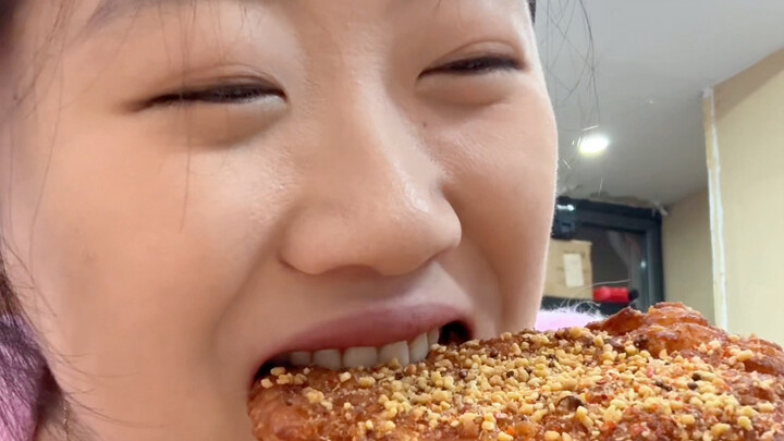 لأنني أحبّ مالاتانغ كثيرًا، افتتحتُ مطعم ون شيانغ مباشرة!