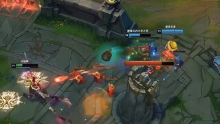 Vincent: The opponent is showing off his icons and taunting me at level 1? It's time to teach these 