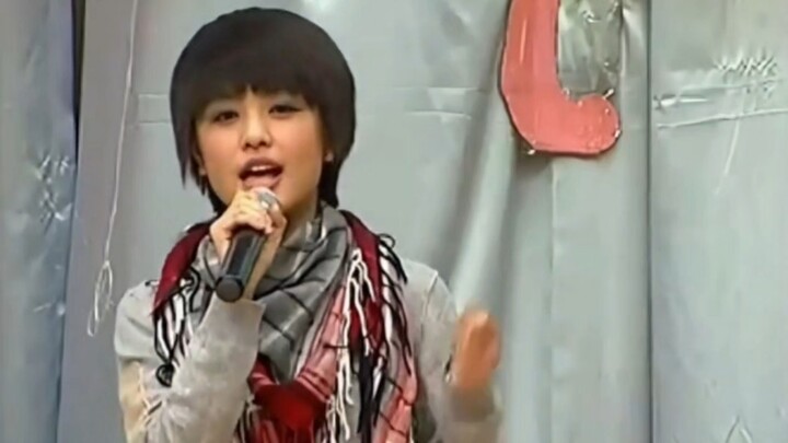 เมื่อสิบกว่าปีก่อนในงานเลี้ยงวันขึ้นปีใหม่ของมหาวิทยาลัย นี่คือเหล่าเทพธิดาที่เราตามจีบไม่ได้ในตอนนั