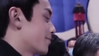 "Wu Lu Ke Escape" "Wu Lei × Zhao Lusi" Tôi phải khoe chiếc bánh trung thu mà vợ tôi tặng. Tôi không 