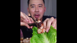 หิวก็กินครับ อย่าอั้นอย่าฝืน
