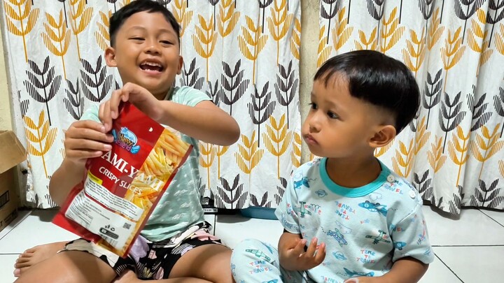Review makanan bersama anak anak