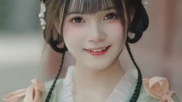 Cewe donghua di dunia nyata