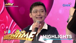 It's Showtime: Simpleng like at follow, p'wede palang mitsa ng isang relasyon? (EXpecially For You)