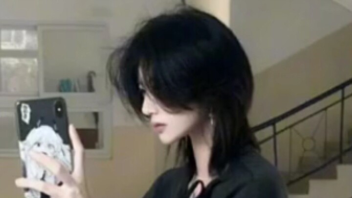 boyish haircut