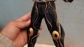 Figur koleksi terbaik Kuuga? Saat ketika hati sang ksatria hancur dan kulitnya meledak! Sampah atau 