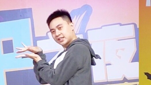 Three Ha Halloween edisi terbatas! Tur kedua pertunjukan keliling Orange Caramel "CATALLENA" Lizzy l