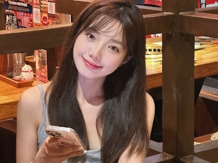 ถ่ายรูปตอนกินข้าวก็ปังได้! ความเป็นชีวิตจริงยิ่งดุเดือดกว่าภาพสวยๆ เสียอีก