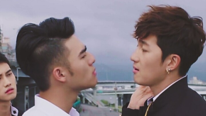 【Transfer student from Northeast China】Fox Spirit|Wang Hu×Zhang Wenfeng (Hu Feng) | What is coming w