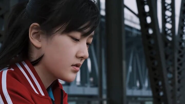 Xiaoming and He Yūqióng are sworn rivals on the对抗路—neither one has given the other a break!