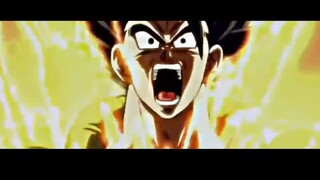 GOku bùng nổ sức mạnh gay gắt