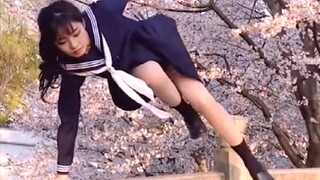 "أنيقة، أنيقة جدًا."