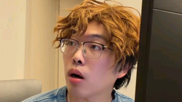 Bạn sẽ chẳng bao giờ biết đối thủ của mình đang dùng gì để chơi với bạn.