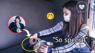 JENNIE SHOWS HOW SPECIAL LISA IS 🙊