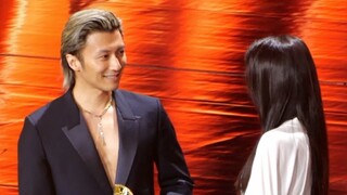 يا إلهي، يا له من ظهور مذهل لشو تشي ونيك تشنغ فنغ معًا!