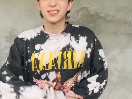 Bas ตัวอ้วน｜เต้นดูโอ้กับ Bas ได้เท่มาก หลงเสน่ห์จนใจจะละลายแล้วสิฮ่า