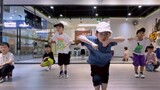 It turns out that human cubs can dance so handsomely!