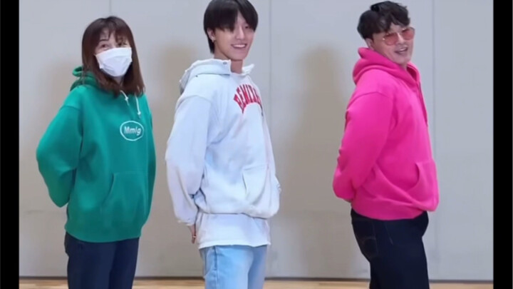 【李灿父母×李灿cha】妈妈努力的样子太可爱了