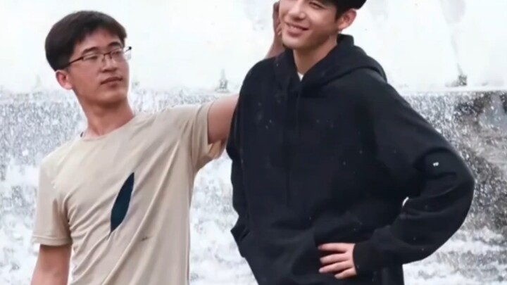 Asisten Wang Anyu, Xiao Long, telah mengundurkan diri! #WangAnyu #Asisten