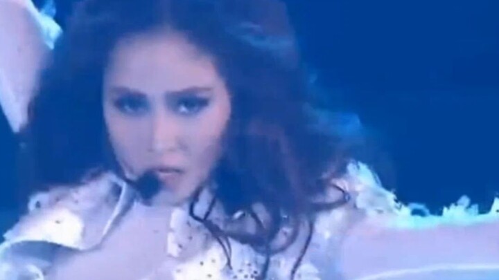 Sarah G Best Record Breaker Dance