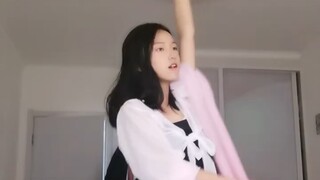 小女孩舞蹈