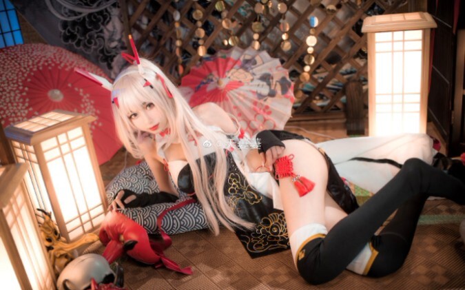 【cos合集】小姐姐cosplay碧蓝航线绫波新岁之鬼神，啊！我死了这就是心动的感觉吗。