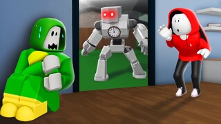 How Can Mikey Escape ALARM CLOCKMAN ROBOT ? | Maizen Roblox | ROBLOX Brookhaven 🏡RP - FUNNY MOMENTS