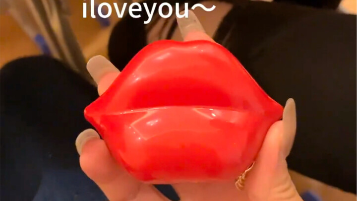 What a great toy! I love it so much, hahahaha!