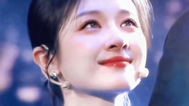 Trời ơi, hoàn toàn hiểu vì sao cô ấy đóng xong phim này mãi mà vẫn chưa thoát vai được á á á!!!