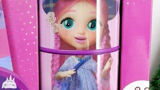 I wonder if this baby is so beautiful today that it makes your heart flutter~