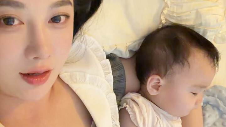 Chắc là vì chúng ta từng cùng nhau cảm nhận nhịp đập trái tim của nhau.