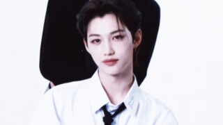 【Felix/Li Longfu】Memakai pakaian ini dan menari easy memang terlalu keren