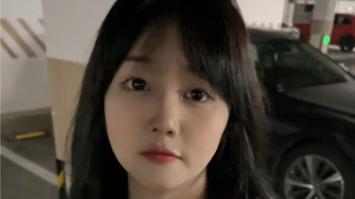 Dùng giọng điệu dữ dằn nhất để nói những lời nhút nhát nhất