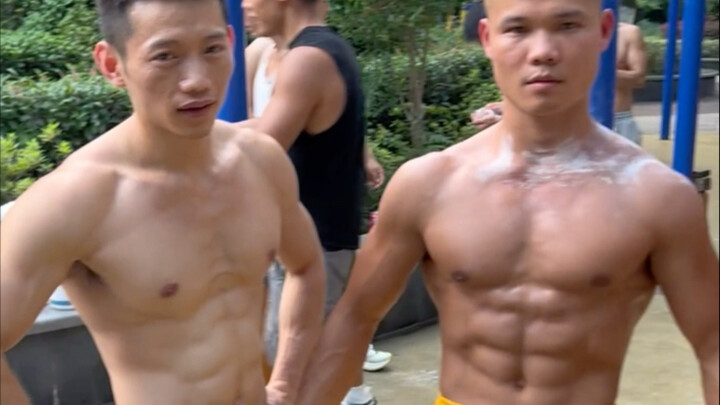 คุณว่า ใครกำลังพูดโกหก?