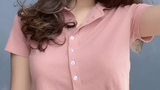 Bajunya warna pink ges