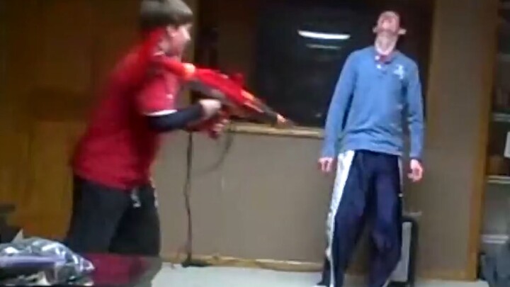 Now THIS is what I call shooting "The Legend of the Condor Heroes"!!!