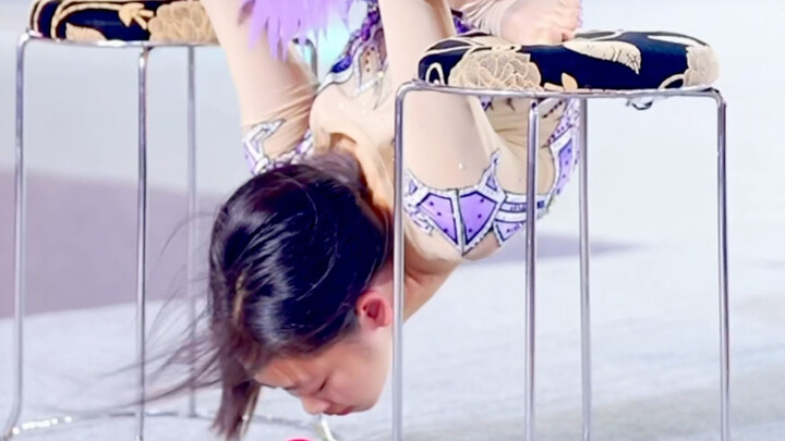 "On Performing the Flower-Snatching Act but the Flower Is Placed Too Far Forward—What Should You Do?