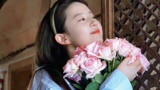 “许红豆的聊天艺术”，我怀疑这是大美女现实的精神状态