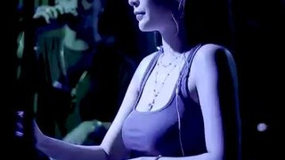 สาวสวยเต้นเช็กชี่