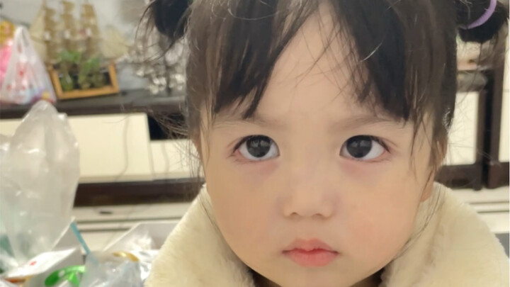 เร็วเข้า!! ตะโกนบอกเธอให้ชัดๆ ว่าฉันไม่ได้แกล้งเธอเพราะเธออ่านหนังสือไม่ออก!