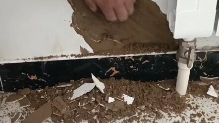 บ้านจัดสรรสำหรับชาวบ้านที่ถูกเวนคืนในเขตชานเมืองปักกิ่ง! ดูคุณภาพสิ โกงวัสดุและลดคุณภาพขนาดไหน! ผ่าน