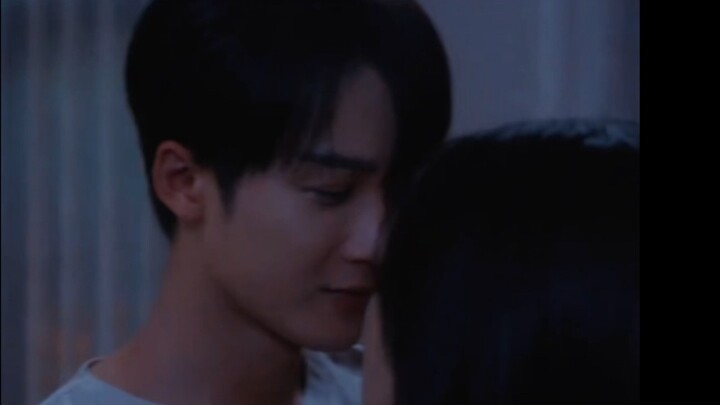 Gu Sheng, Mo Qingcheng, kiss me, kiss me hard! ! ! Up there, oh my god, kiss me more