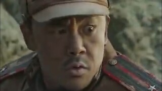 Người lính vô tình giẫm phải mìn!