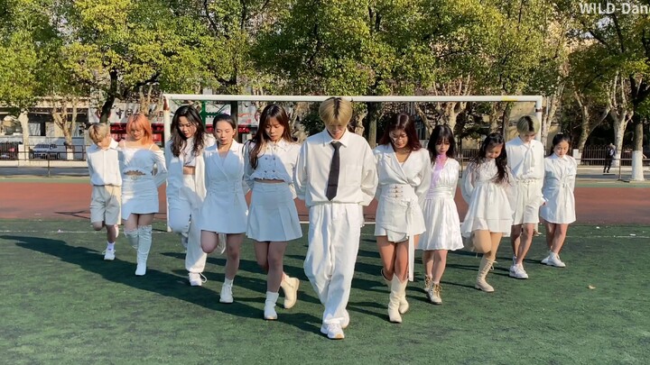 【WILD】Fantasy Fairy Tale - IZ*ONE's Stunning Cover Dance on the Wuli Yuqu Playground